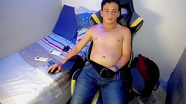 Czat XXX na żywo – Mathias_twinkk