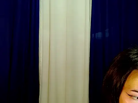 Chatroom XXX en direct de urhotty_megss