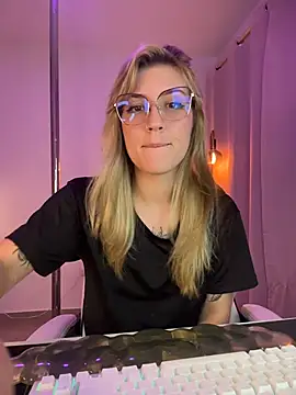 XXX chat uživo modela Dakotaa_