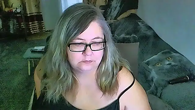 sex2 Adlı Modelin Canlı XXX Sohbeti