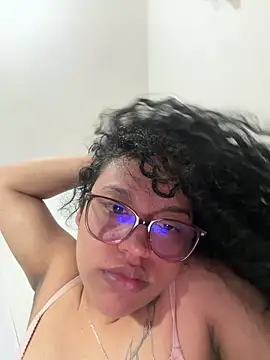 tokio_angel Adlı Modelin Canlı XXX Sohbeti