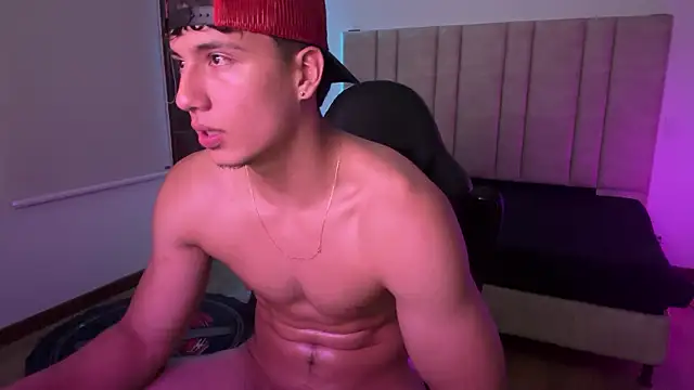 CHRIS_MORGAN1 Live XXX-Chat