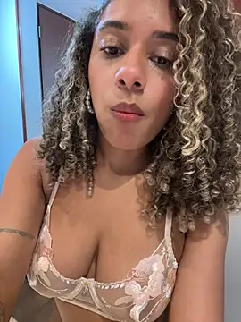 Belkaj's Live XXX Chat