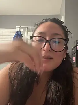 Chat XXX en directo de Goddessxxrosexx