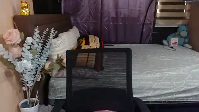 xheavenlytrans' Webcam Show