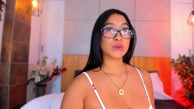 BellaHarllow Chat XXX live