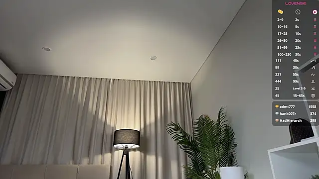 LeksaL Live XXX-chat