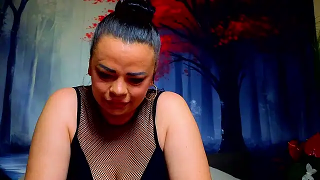  Онлайн чат XXX ElizabethEven