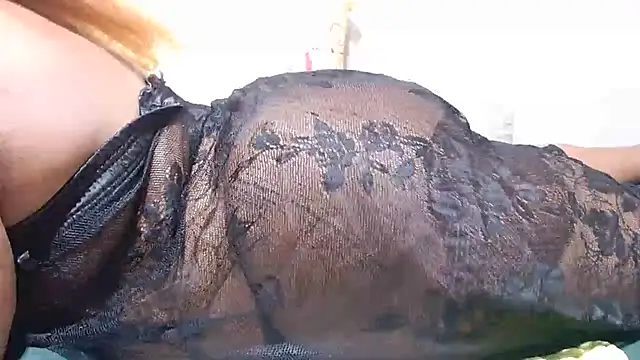 MatureBootyBabe4Uxx's Webcam Show