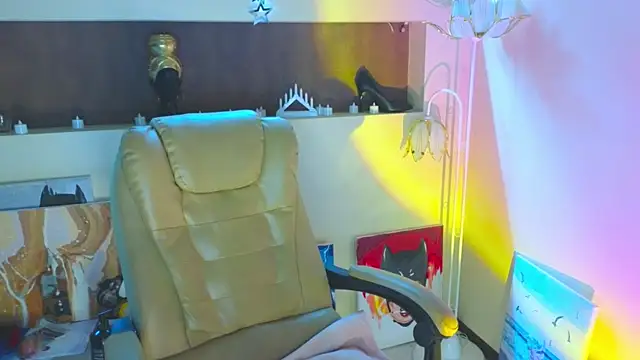 Malika_uAngel Adlı Modelin Canlı XXX Sohbeti