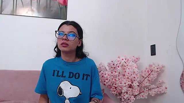 pinky_f00x Live XXX-chat