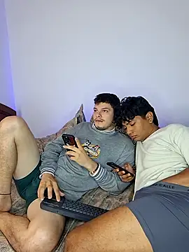 Chat XXX en directo de _Ottis_