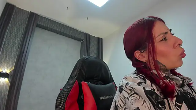 Chat +18 de selene_red_ ao vivo