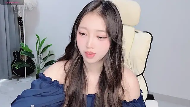 Yukiy8877 在線直播表演