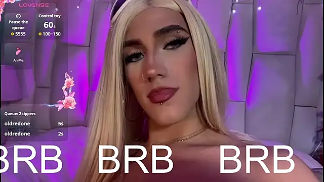 Regiina_Doll – Kamerová šou