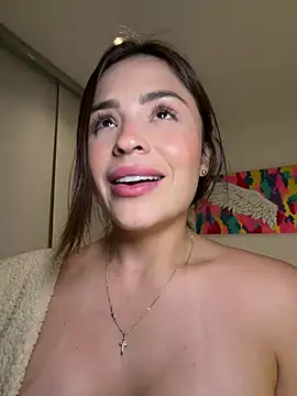 SofiaGomez444's Live XXX Chat