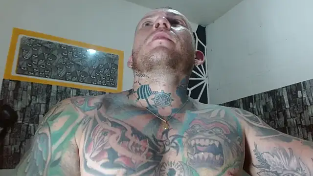 stripnolimits Adlı Modelin Canlı XXX Sohbeti