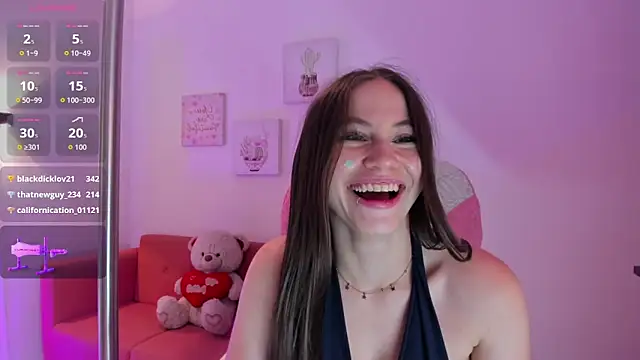 MiaWhiteBunny Chat XXX live