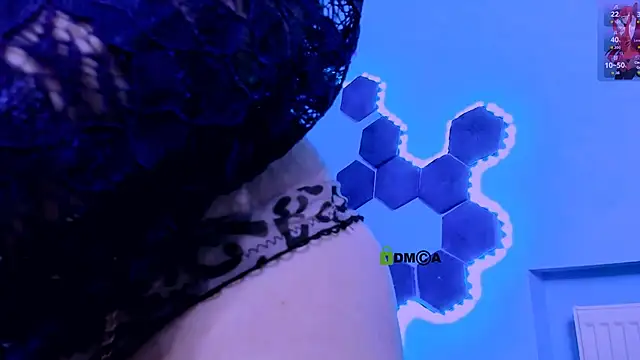 Show modela lizzie_boom_ na web-kameri