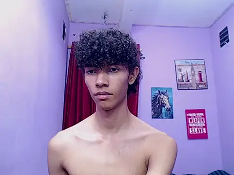 bigcock_twinks 在線直播表演