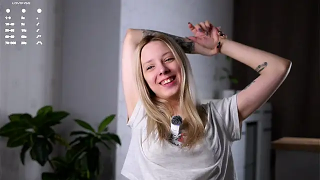 دردشة LeeryWonder الجنسية المباشرة