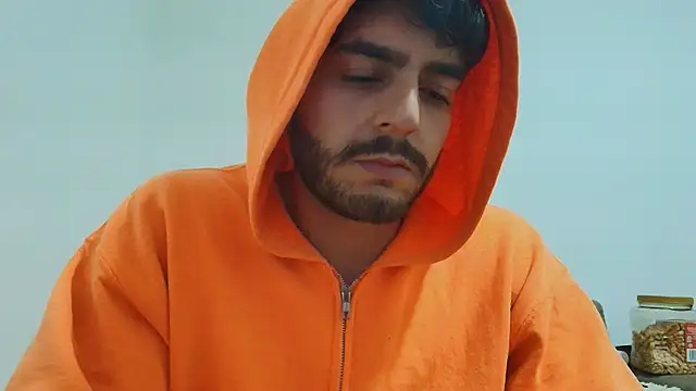 thomas_gun: απευθείας συνομιλία ΧΧΧ