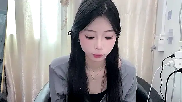 yiyibaby2026 웹캠 쇼