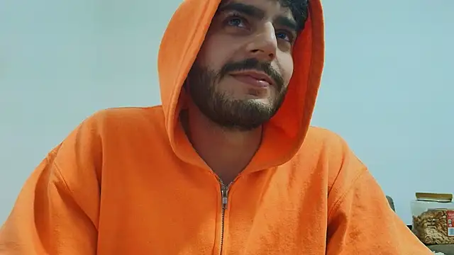 thomas_gun: онлайн-секс-чат