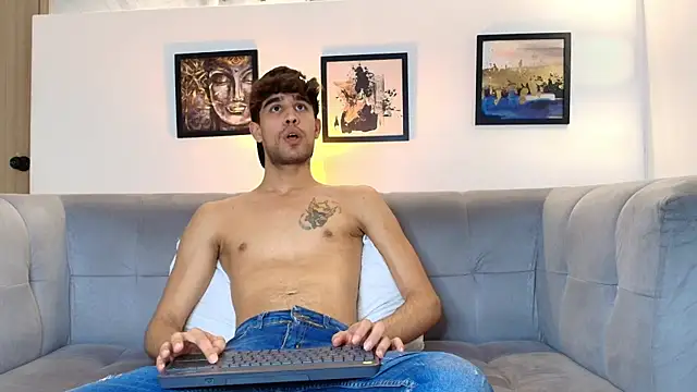 PRETTY_COCK1: онлайн-секс-чат