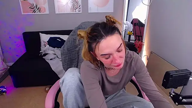 แชท XXX สดของ PollyRoseX