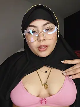 Elinaax's Live XXX Chat