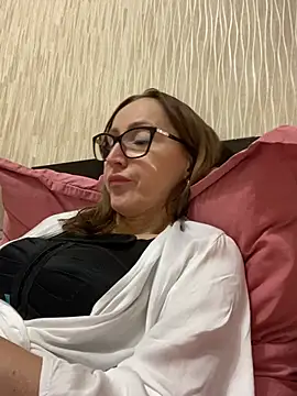 LauraDavis' Live XXX Chat