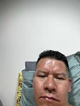 Manu0586's Live XXX Chat