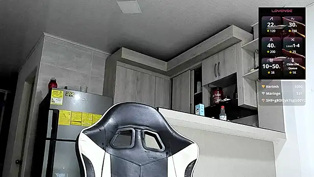 Chat +18 de YeremiBrowm ao vivo