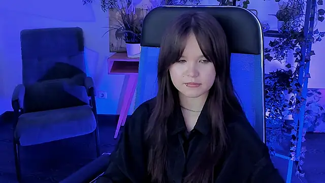 Elainebeness 即時 XXX 聊天