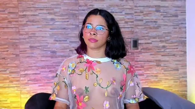 Chat +18 de nath_redrex ao vivo