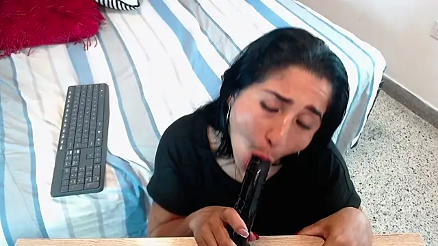 Miia_Rosee_ Live XXX-Chat