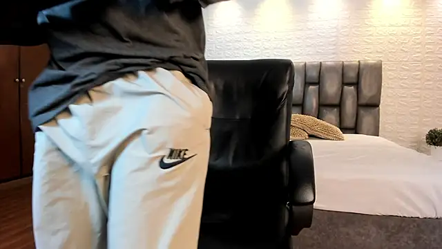 Aaron_Scoot Chat XXX live