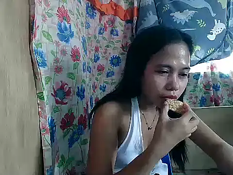 PinaySkinnyGirl Chat XXX live