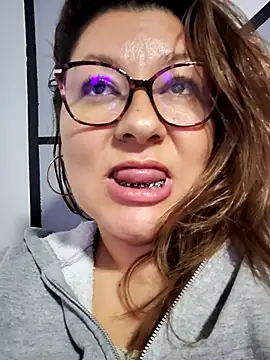 Chat +18 de sakotodika ao vivo