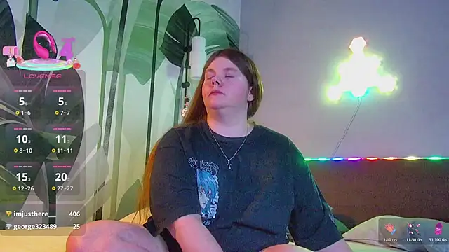 RubyValenのライブXXXチャット