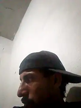 Tu_ChicoMalo22CM Webcamshow