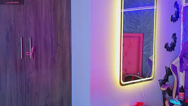 macasweet's Live XXX Chat