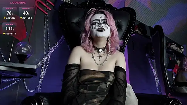 Navier__: онлайн-секс-чат