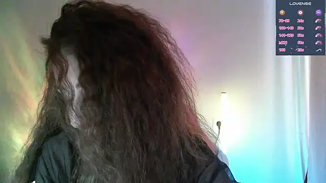 eskatmi's Live XXX Chat