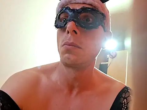 Show de SeksTomek90 na webcam