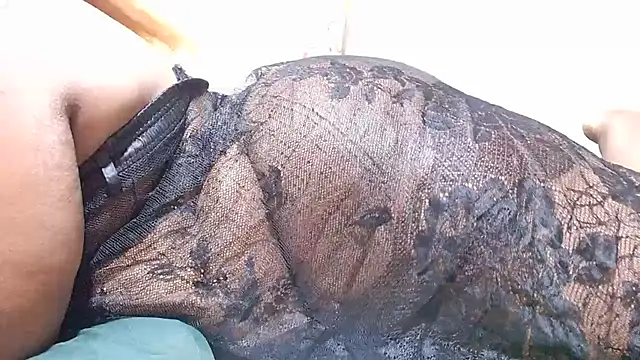 MatureBootyBabe4Uxx – Live XXX-chat