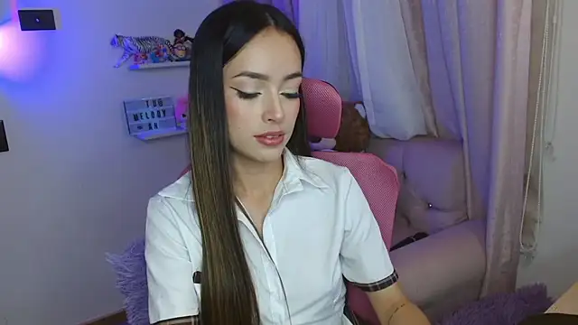 MelodyAnn_ – Live XXX-chat