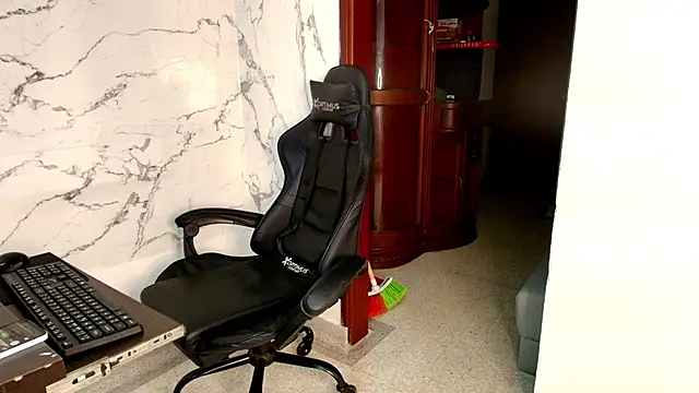 Alayn_sexy_ayes Chat XXX in diretta