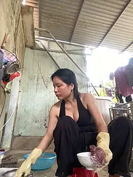 Ivy_Trix2 即時 XXX 聊天